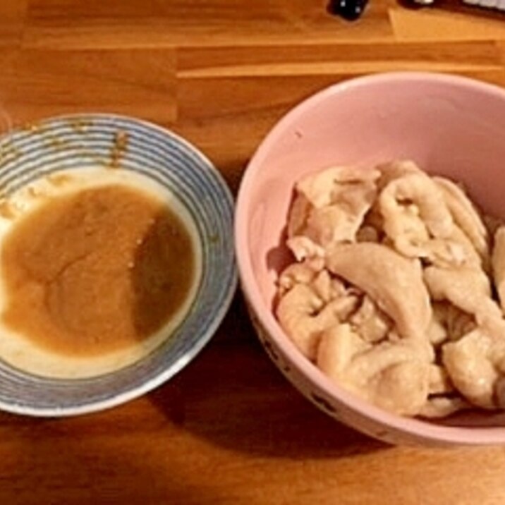 鶏皮の塩茹と酢味噌